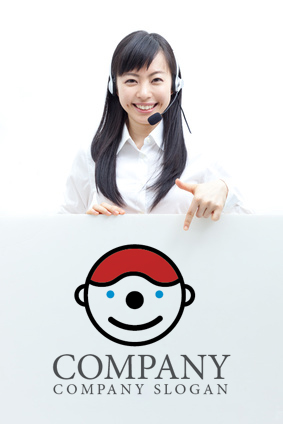 ロゴ作成サンプルです 笑顔 人 帽子 赤ロゴ マークデザイン443をイメージしたロゴデザインです